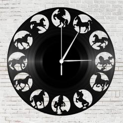 Balkelit falióra - lovas óra