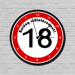   Fiatalító sebességkorlátozós falióra 18. születésnapra